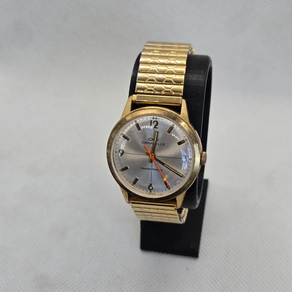 Vintage Caravelle Transistorized Mens Watch Gold Tone Stretch Band Parts Repair